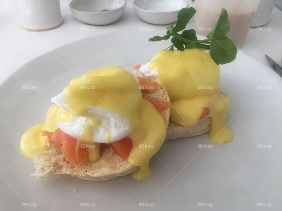 Eggs Benedict 