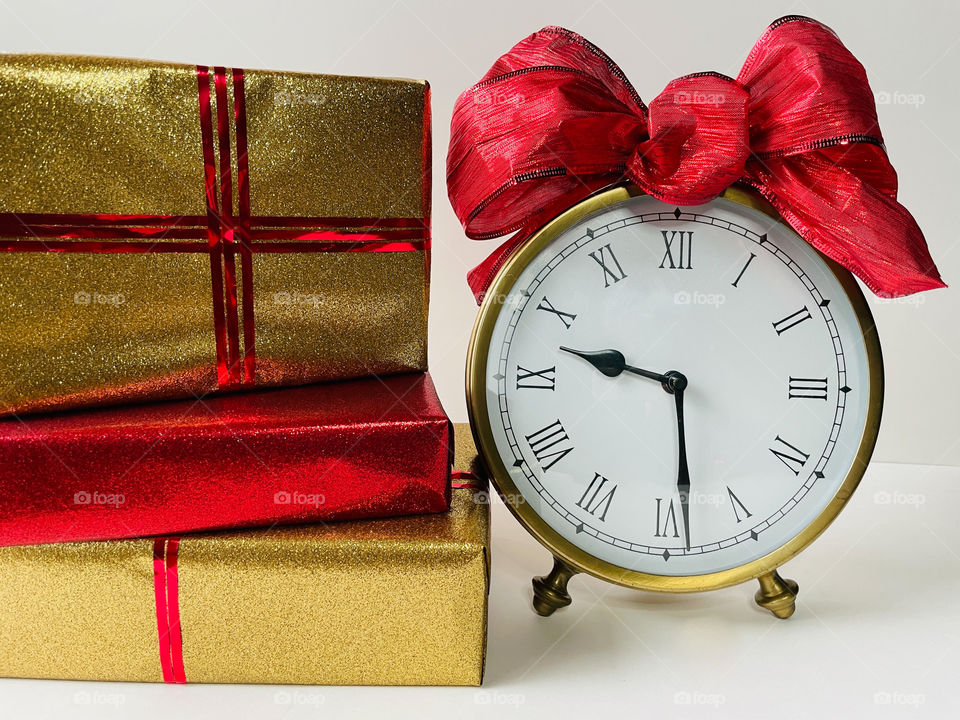 Give the Gift of Time at Christmas 