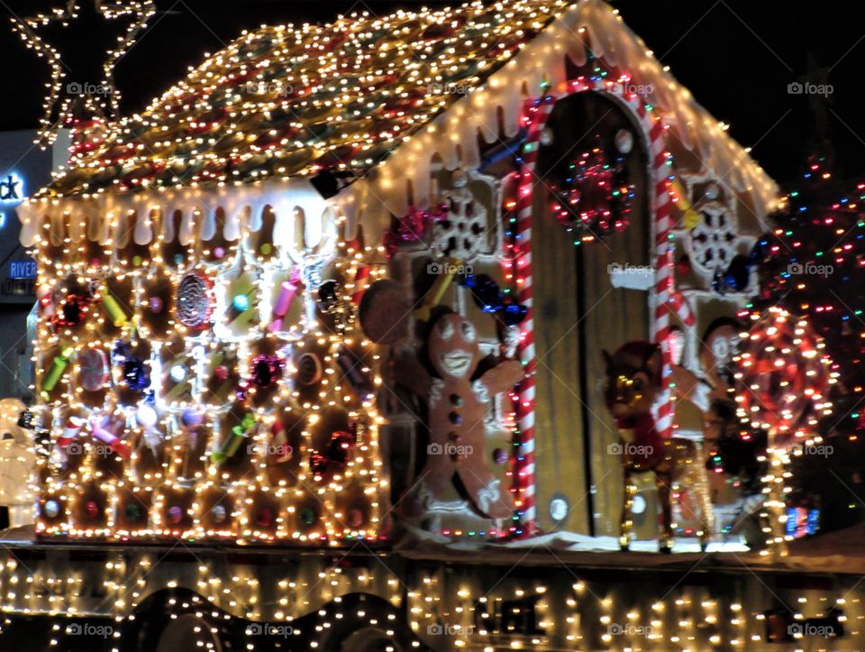 gingerbread float