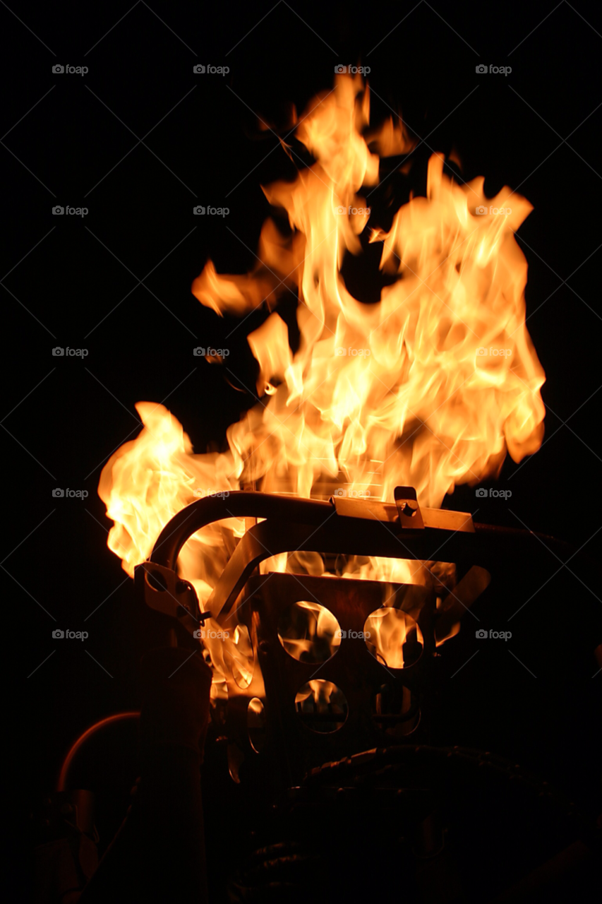 light yellow closeup red by hlehnerer