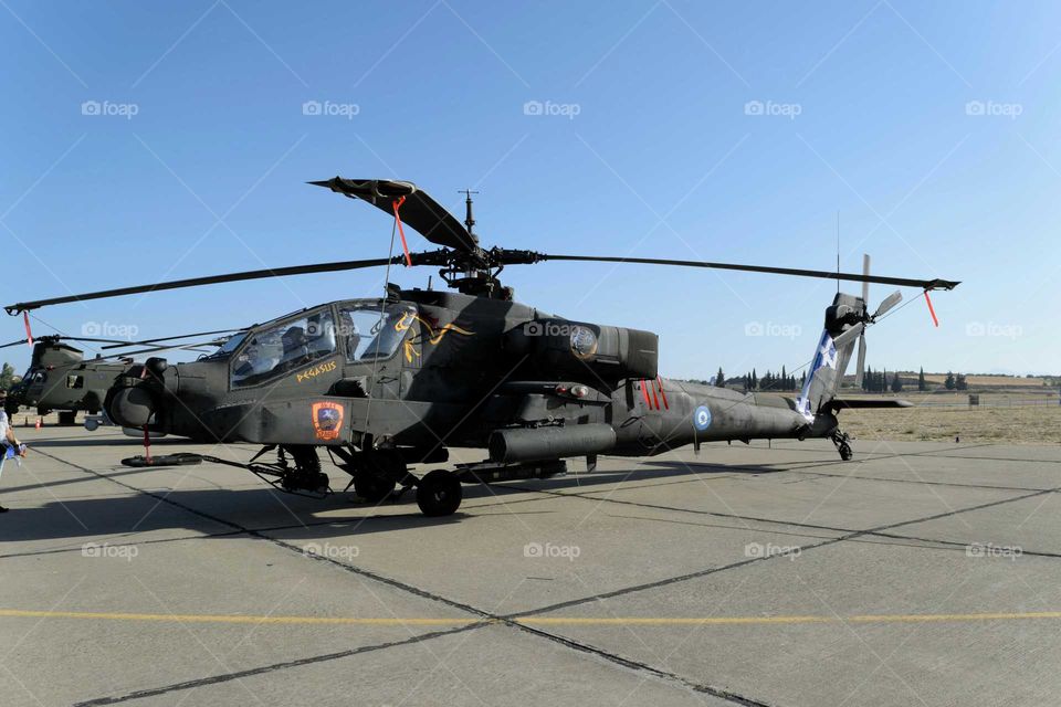 BOEING APACHE AH-64