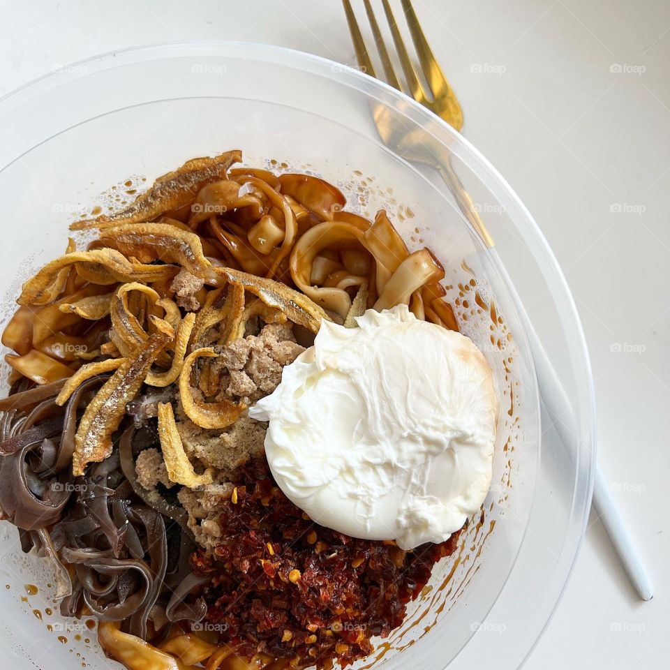 Springy asian noodles that’s flavourful and tasty