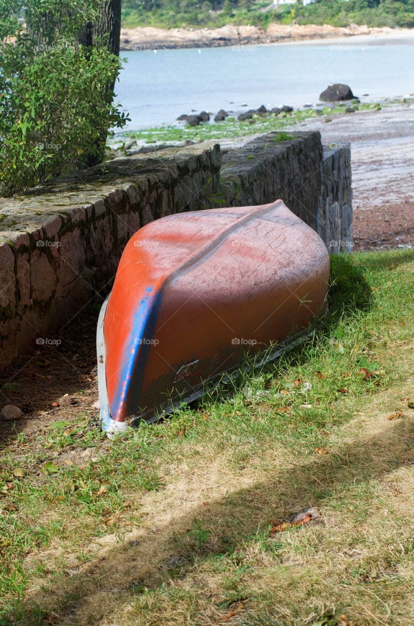 summer canoe . at the beach 