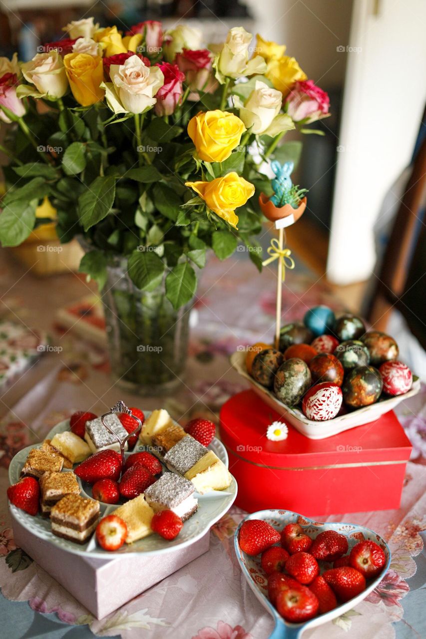 Easter table