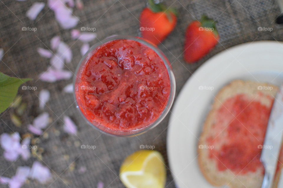 Strawberry jam and bread