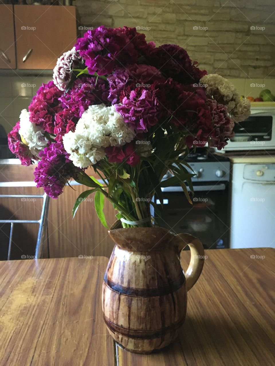 Un joli bouquet de fleurs offert ce matin. Avant les vacances scolaires Pour clôturer l’année scolaire. 