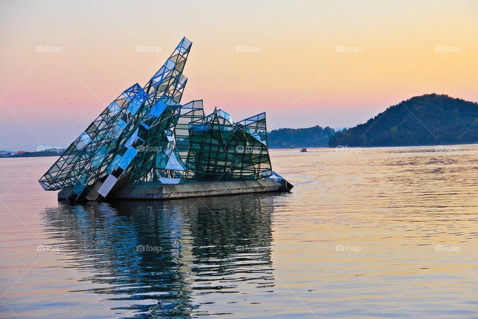 norway glass water lake by genlock