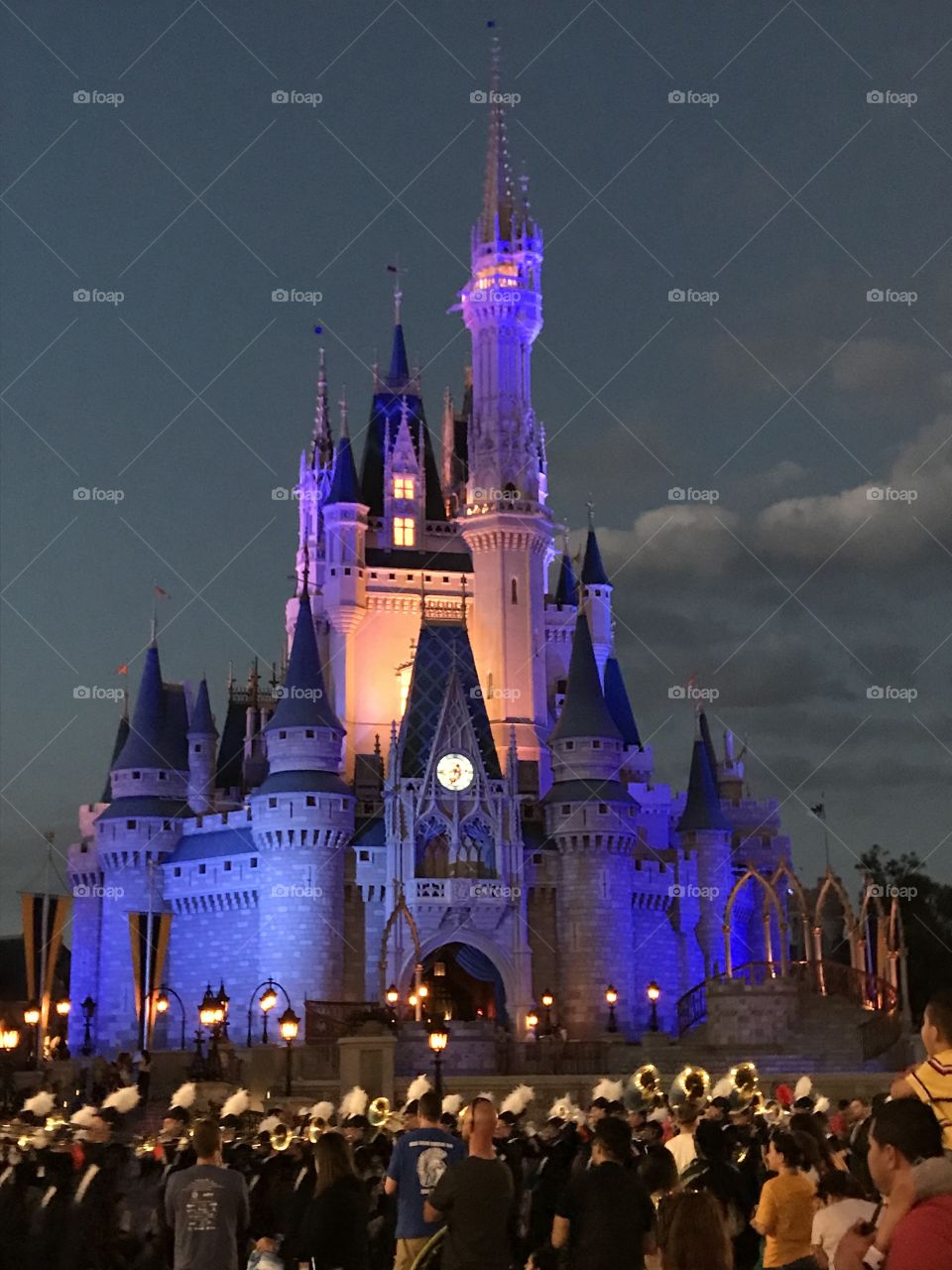 Amazing view of Cinderella’s castle at Disney