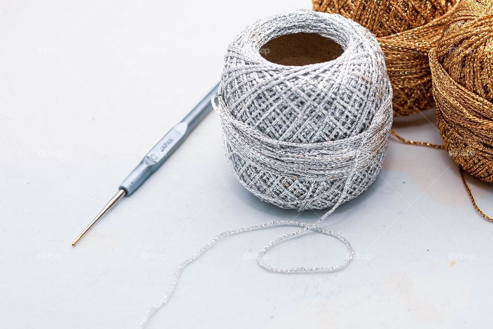 Crochet pin