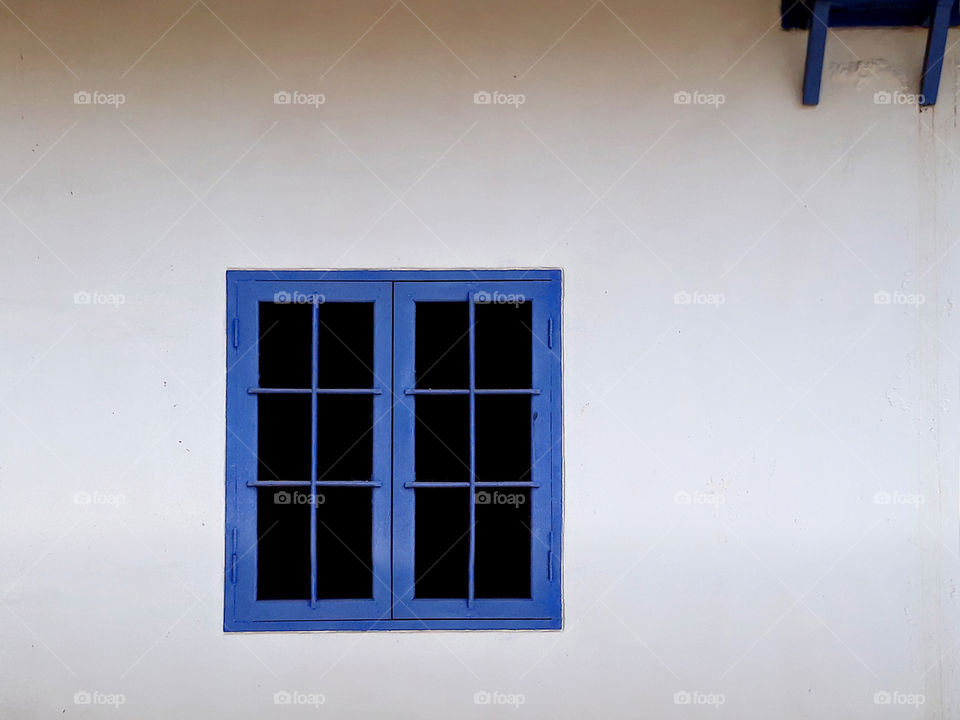 blue window
