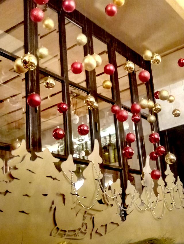 Gold, Hanging, Ball, Decoration, Christmas