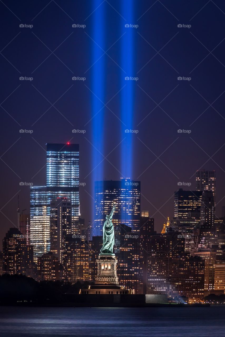 Tribute in light 