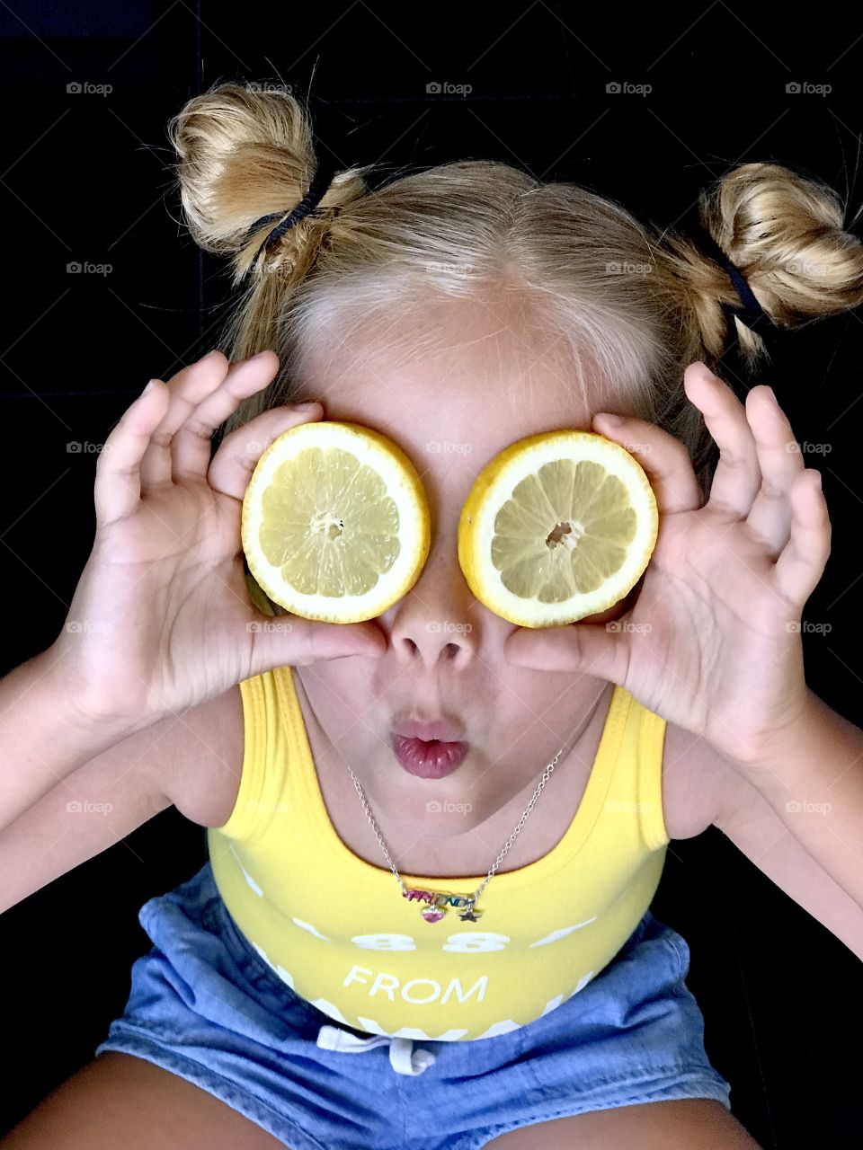 Lemon face 