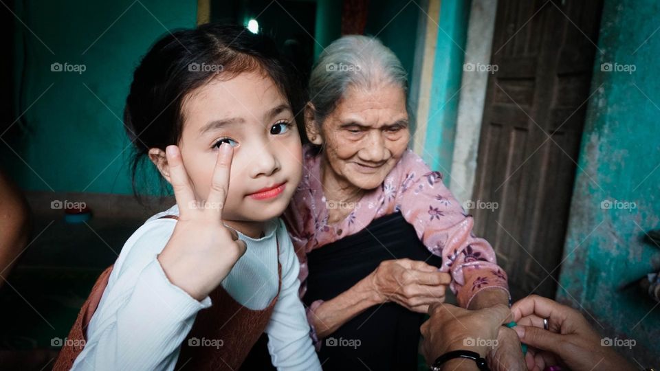 grandmother and granddaughter