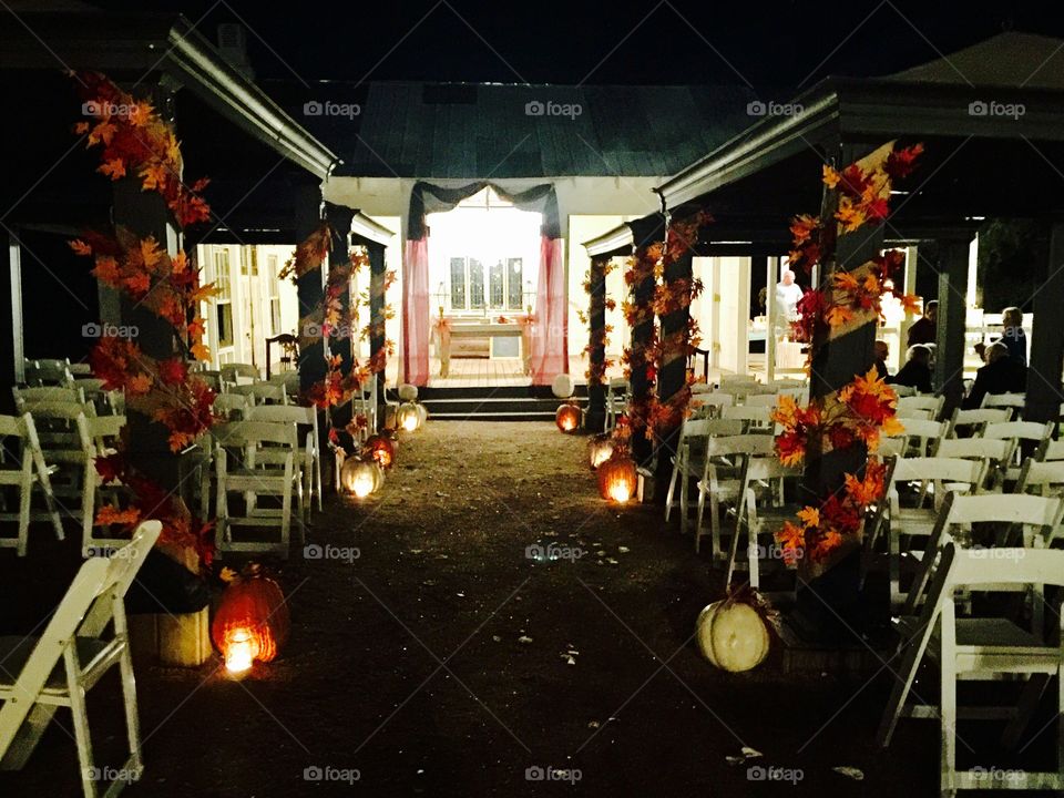 Fall aisle wedding decor 