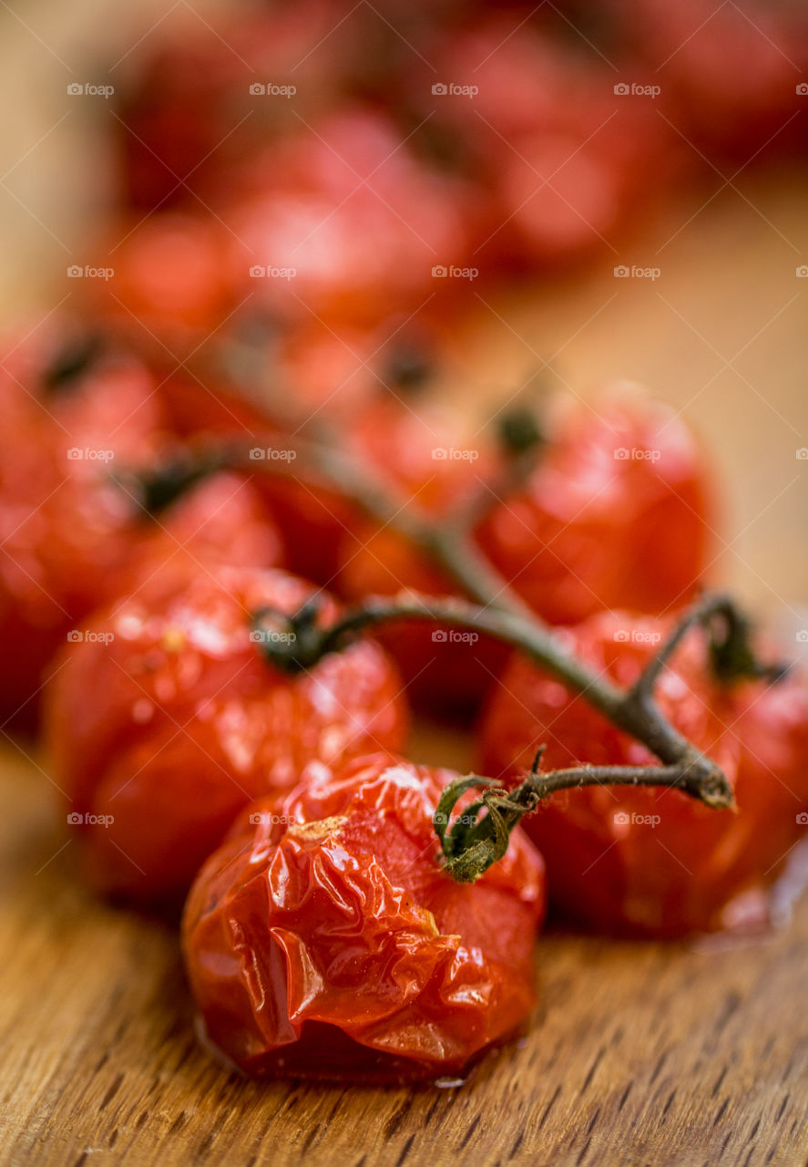 Macro shot of roasted tomatoes