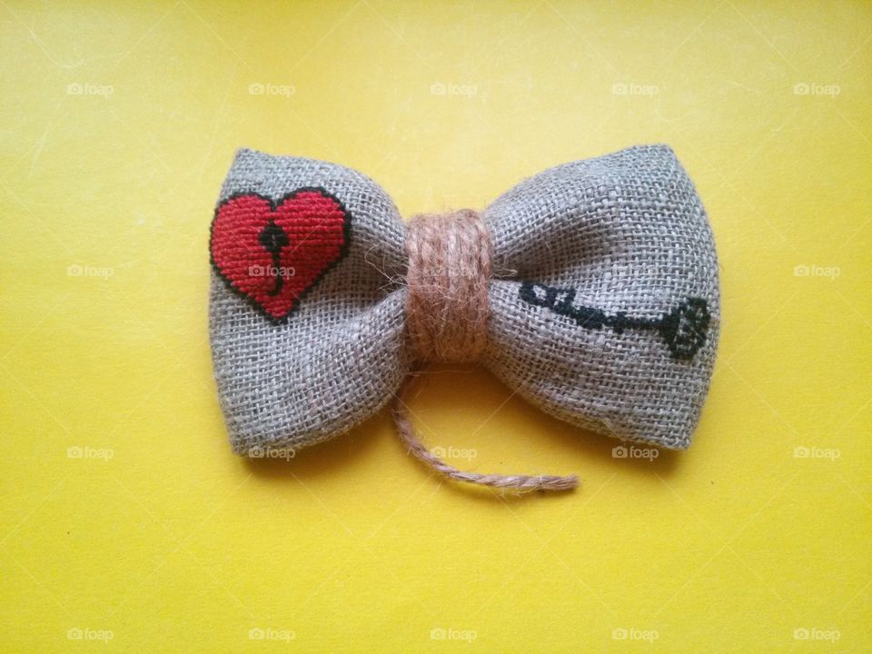 bow ties for a valentine day