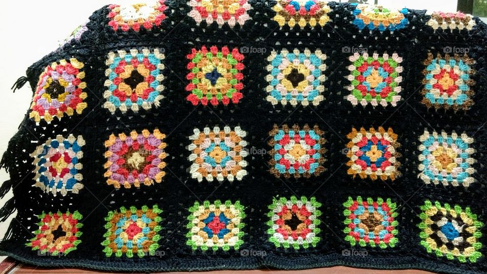 Precious gift, multicolored Crochet pattern