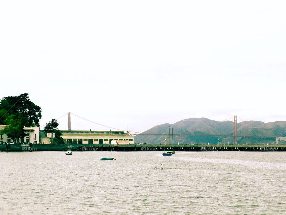 Golden Gate Bridge 