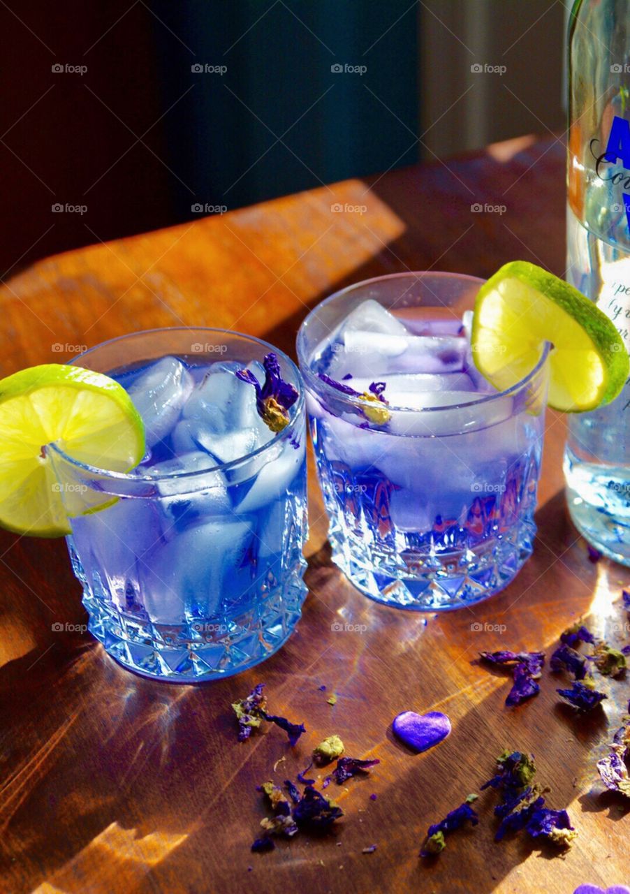 Vodka and tonic with Mallow Blossoms