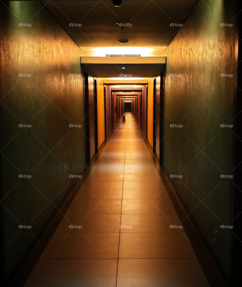 Make Me Nervous (Medeni Dot Com !)