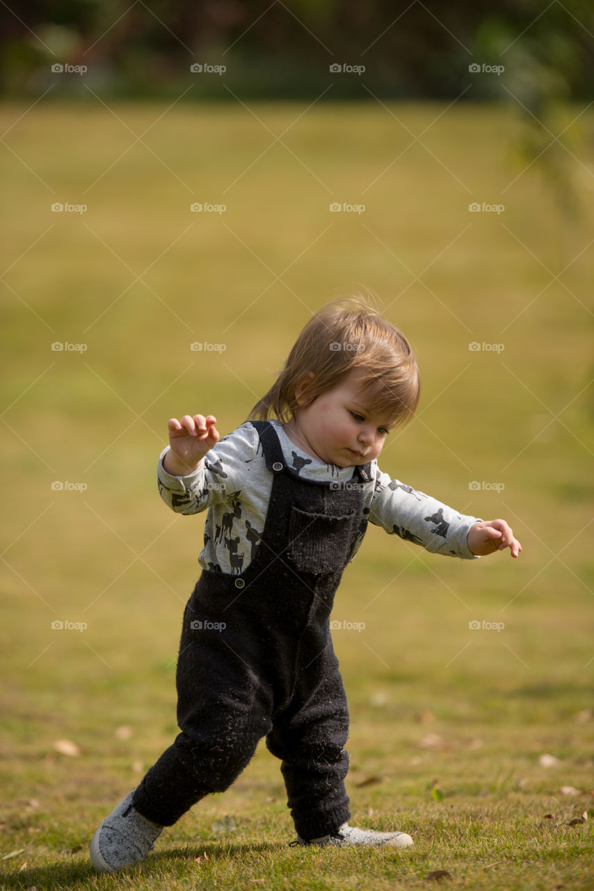 baby walking