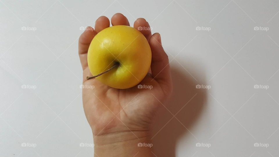 Yellow apple