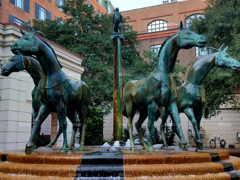 horse statues