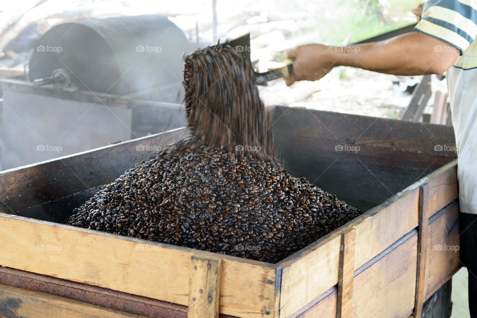 Traditional Roasting coffee bean