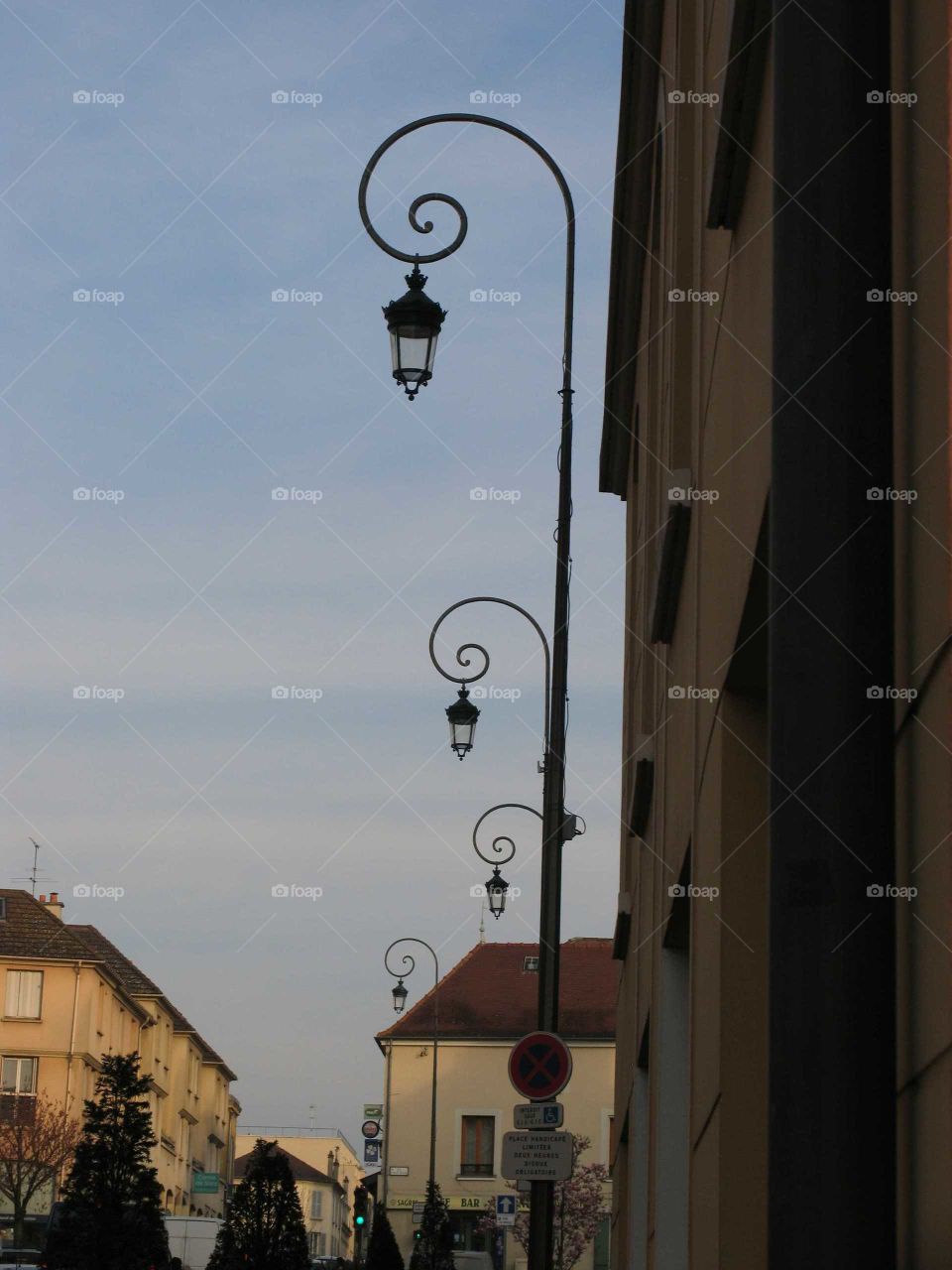 streetlights of paris