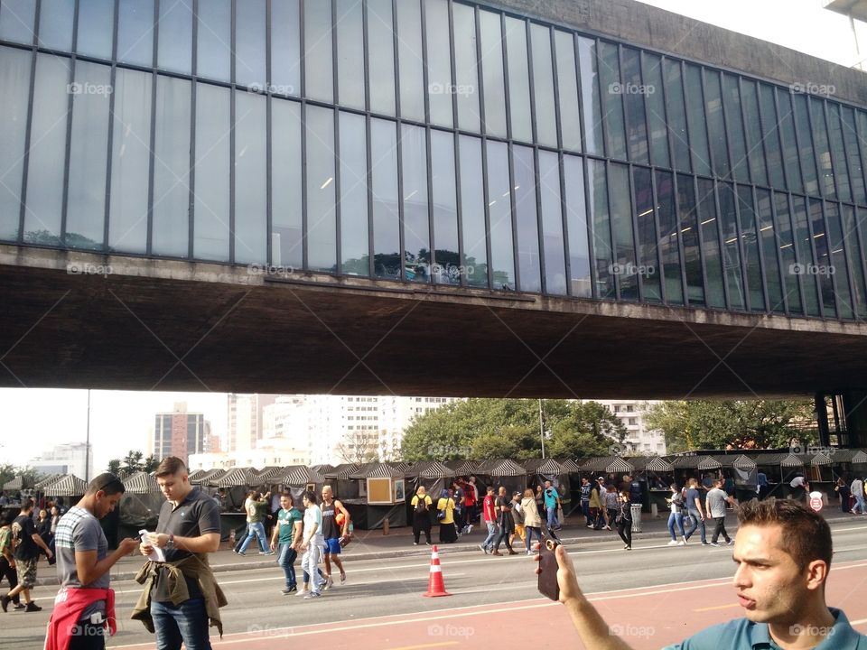 A beautiful day of black gift on Avenida Paulista