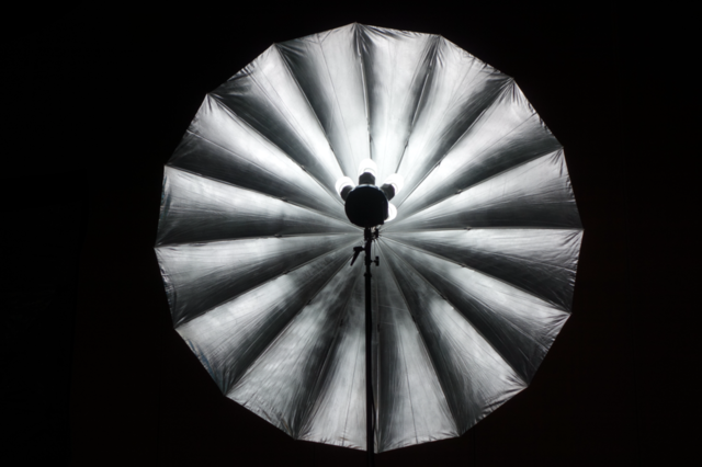 photography lights reflection umbrella by delvec
