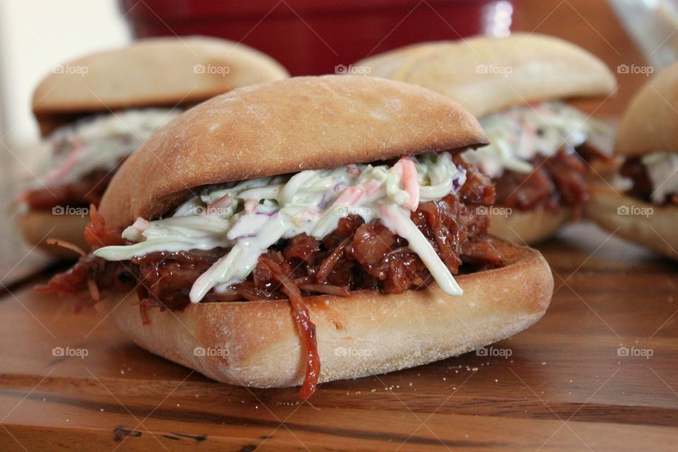 pulled pork sandwich