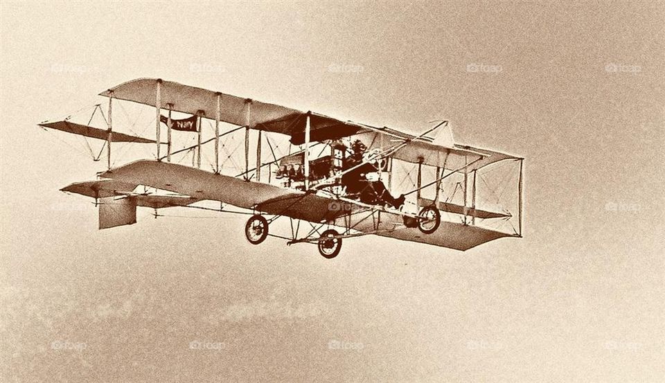 Biplane 