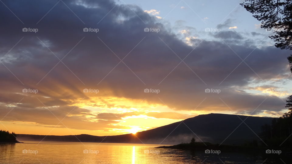 the longest day in June, the shortest night awaits us after sunset