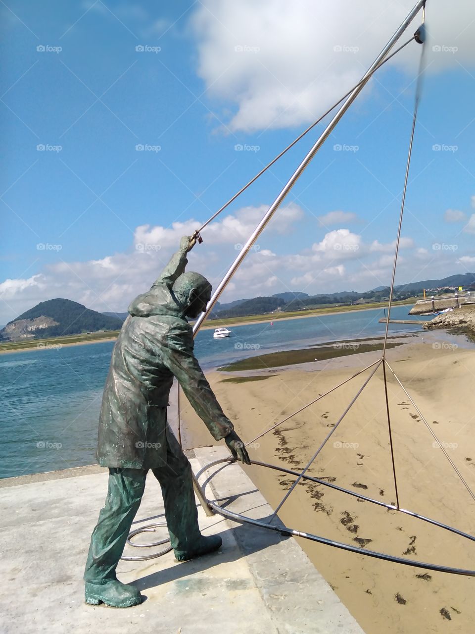 Pêcheur en bronze Santona