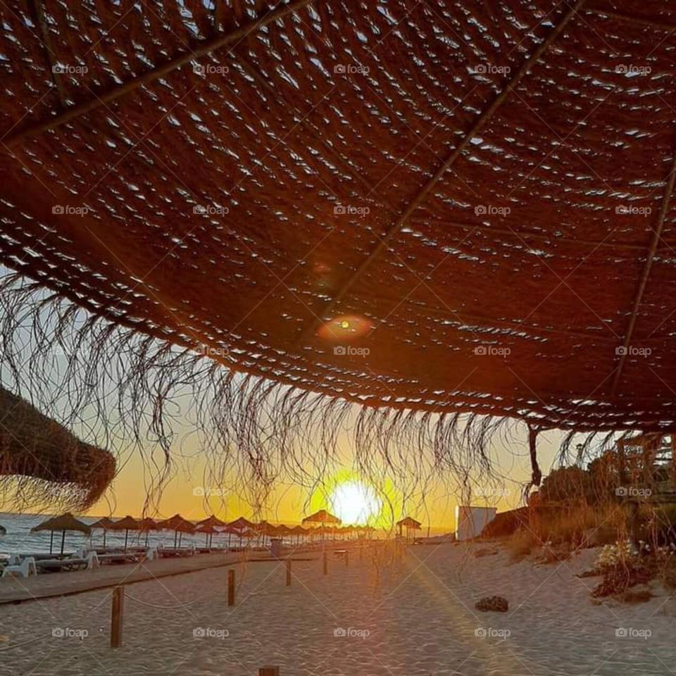 Sunset perfection under the Hut