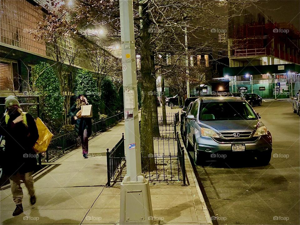 This is a view of the street that runs parallel to the „Pulaski Bridge“ at „Newtown Creek“ in „Greenpoint“, Bklyn as I am walking home after a bus ride to „Bushwicv“, Bklyn where I had an errand to run. 2023. Hypnotic Productions