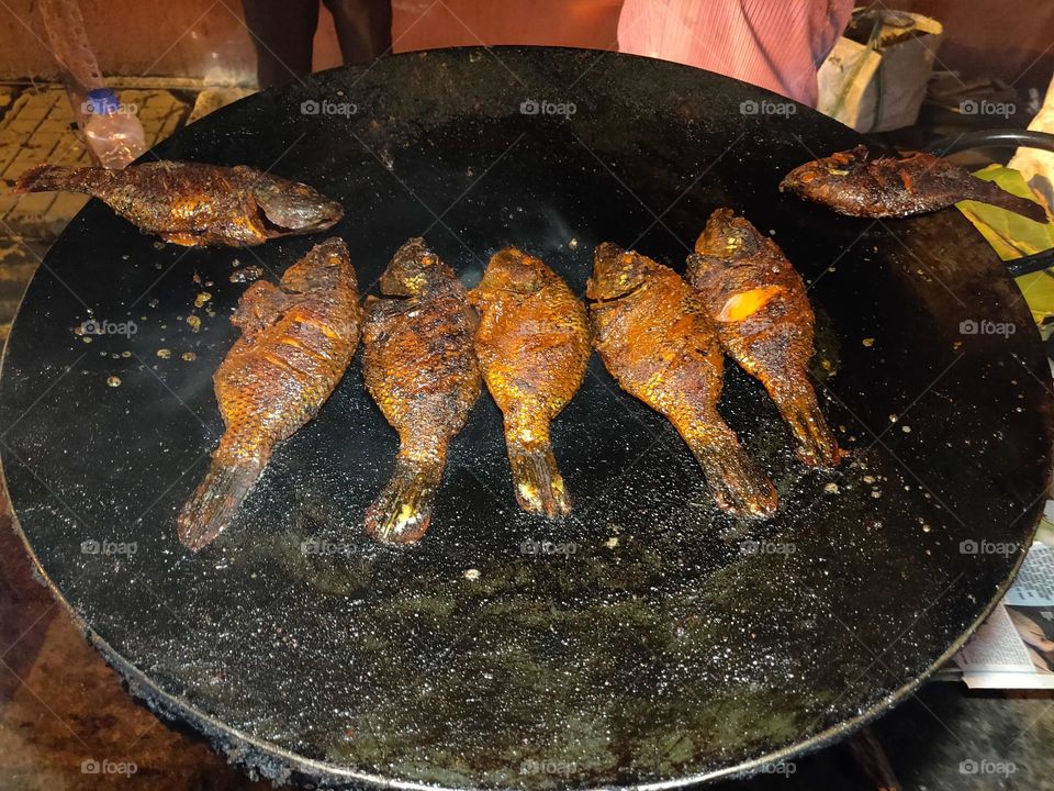 who wants to try these yummy looking masala fish fries...I do for sure 😋