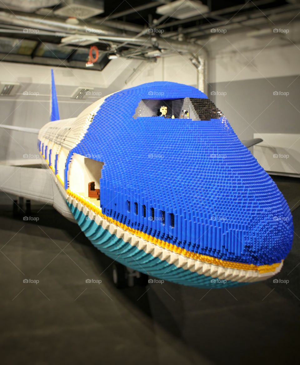 Air Force One made from Lego  blocks