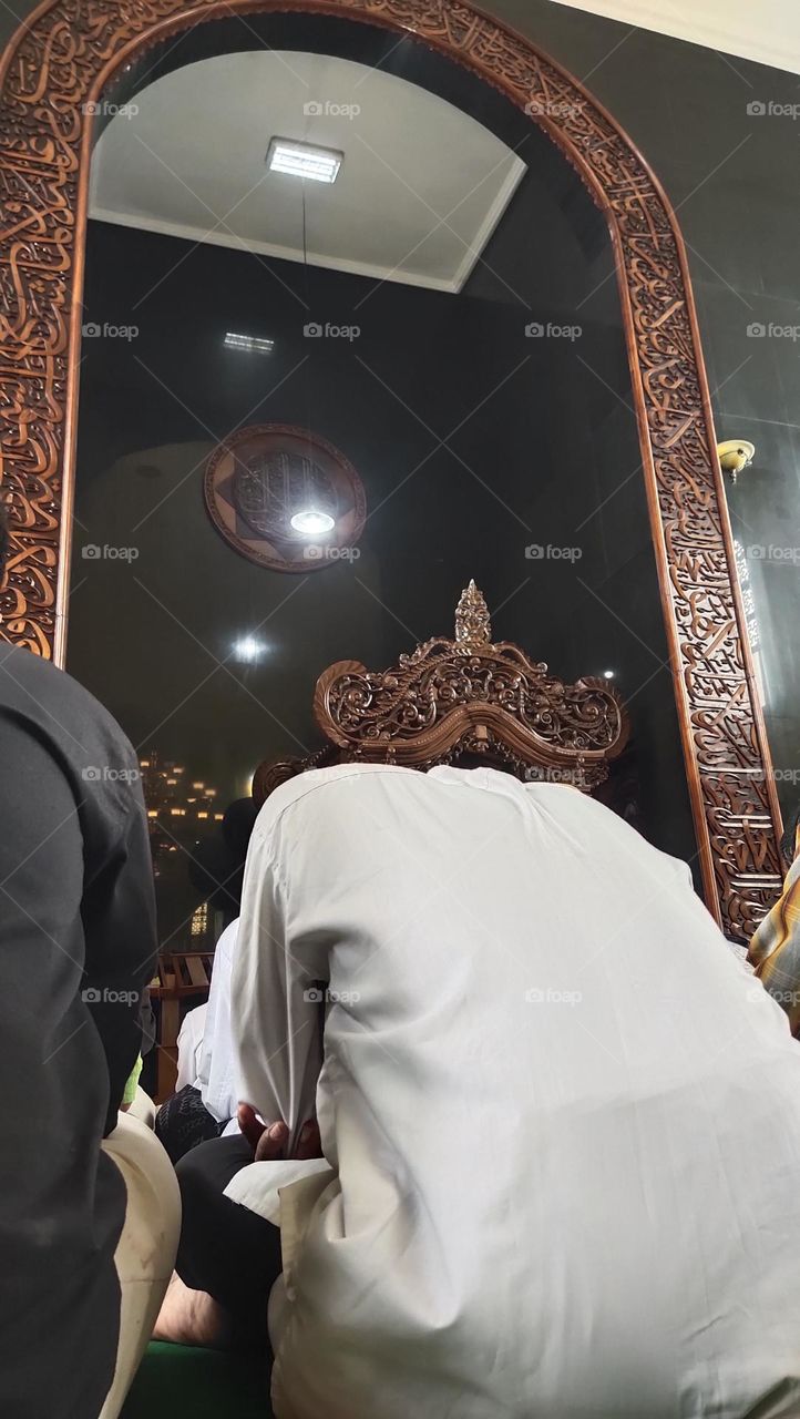 mimbar masjid