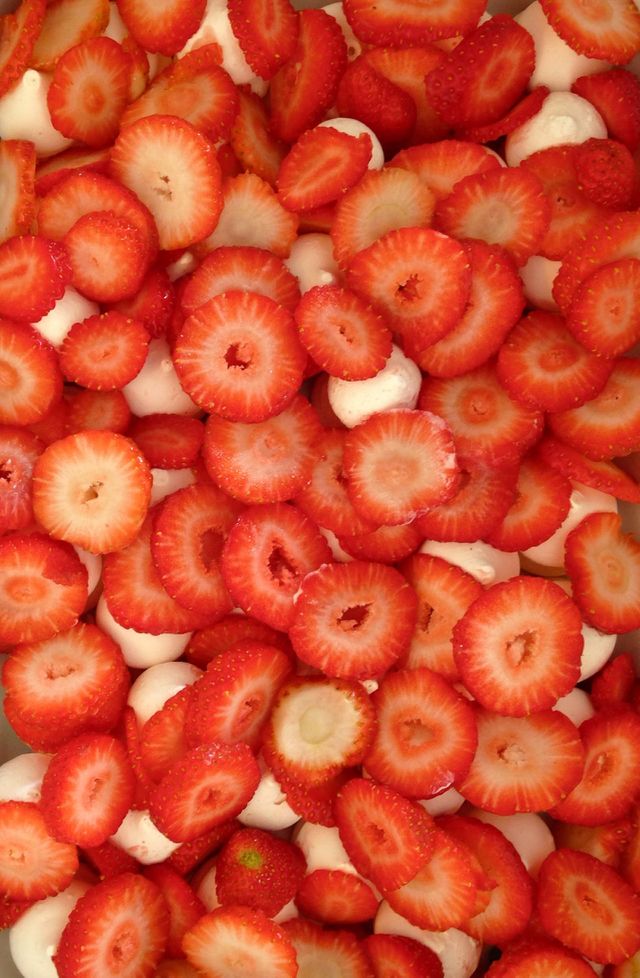 Strawberries with sighs 🍓