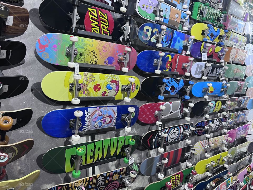 Skateboard wall