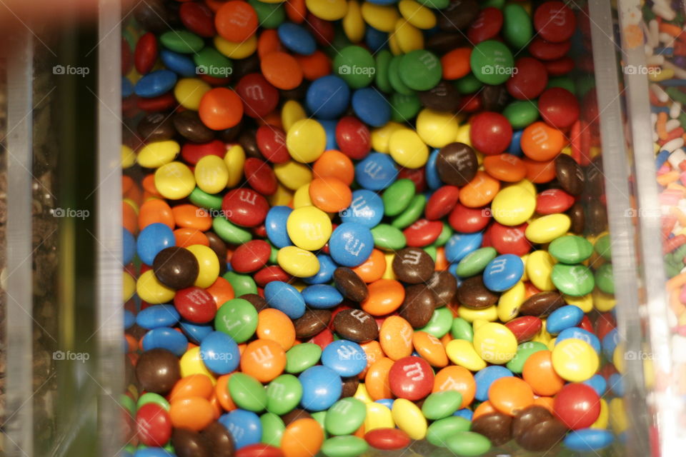 yum! mini m&m`s!!