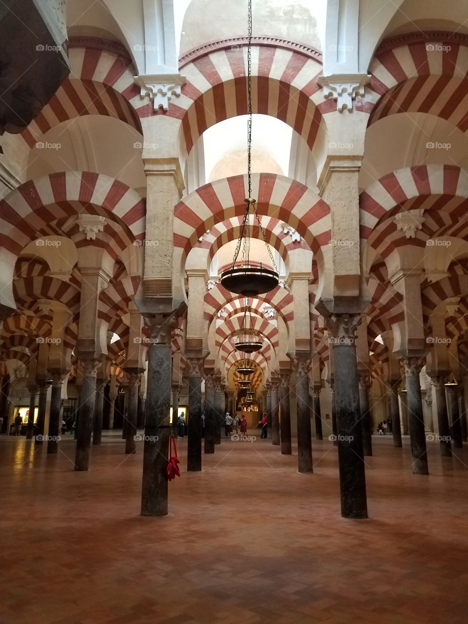 The Infinite Arches of the Mezquita