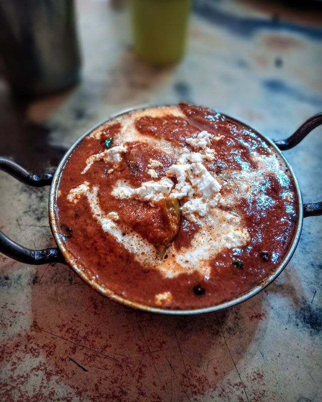 kadhai paneer restaurant style spicy indian food