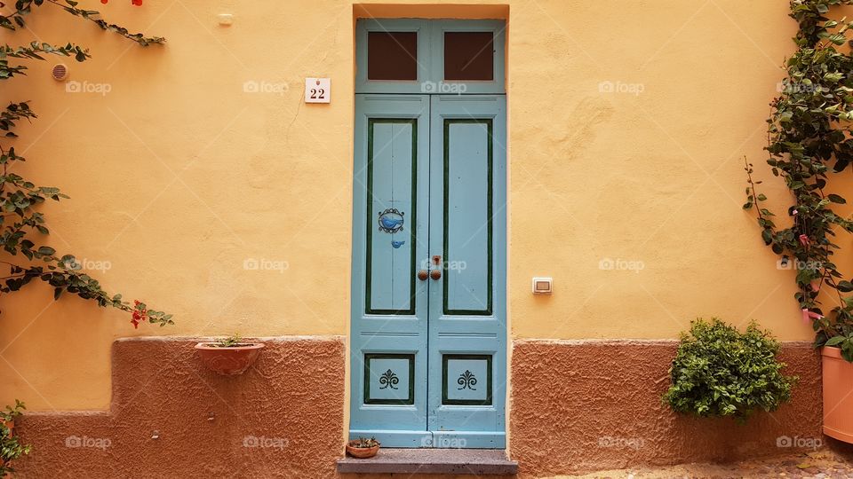 Blue door - Italy old streets