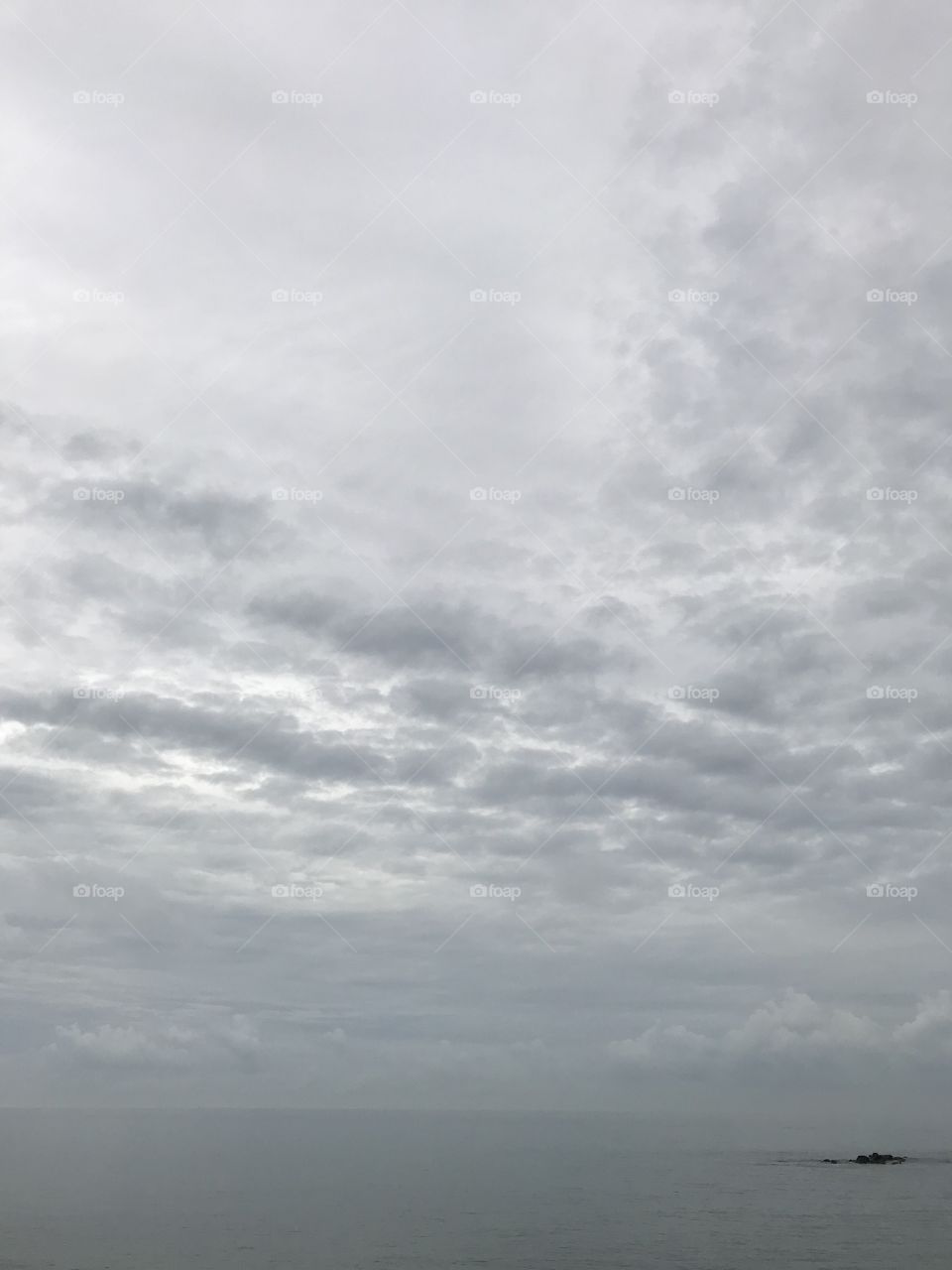 Ocean meets sky 