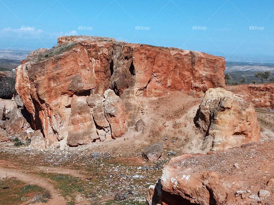 Ancien mountain caves