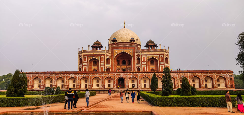 Humayun's tomb made my the Mughal emperors